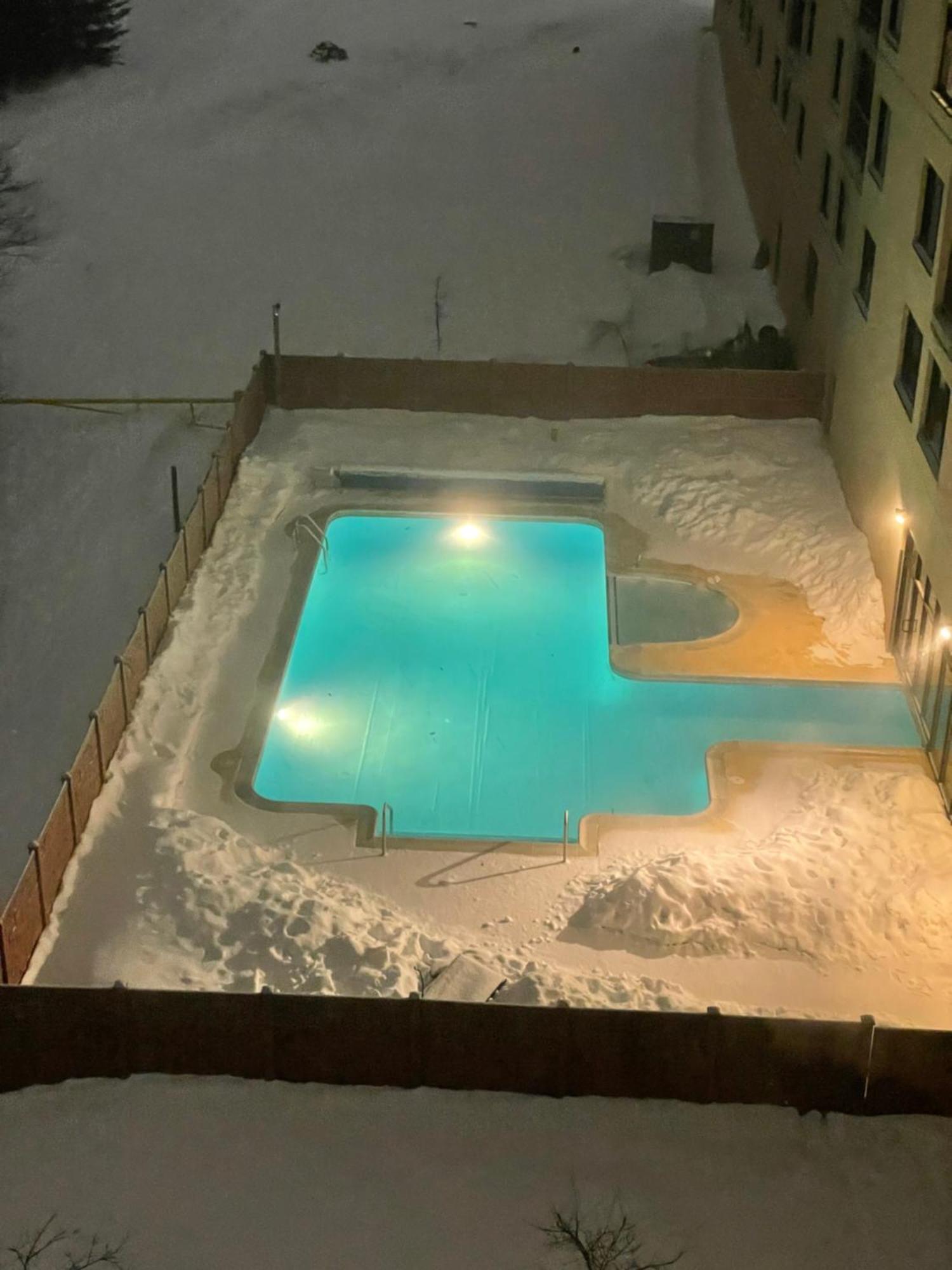 Modern Condo With Ski In & Ski Out - Silver Creek Lodge, Snowshoe Esterno foto