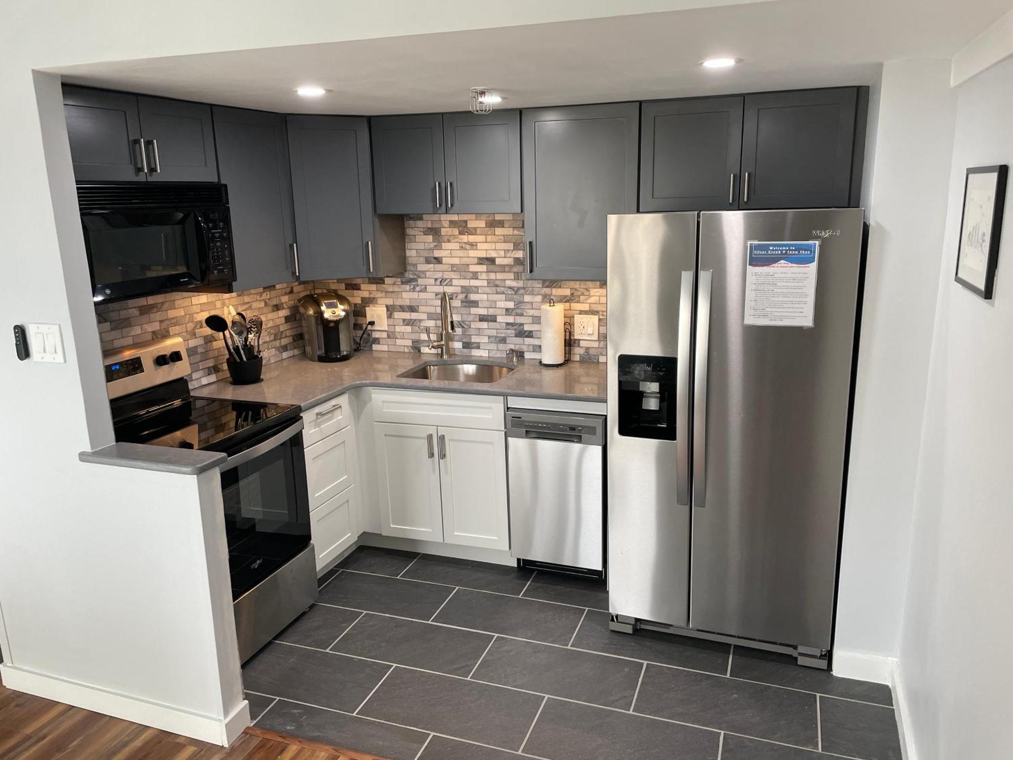 Modern Condo With Ski In & Ski Out - Silver Creek Lodge, Snowshoe Esterno foto