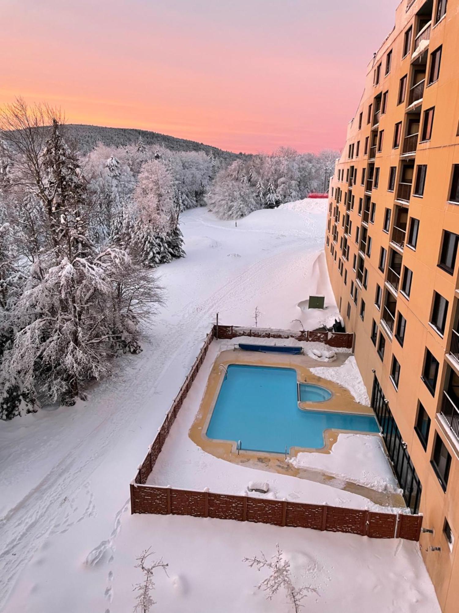 Modern Condo With Ski In & Ski Out - Silver Creek Lodge, Snowshoe Esterno foto