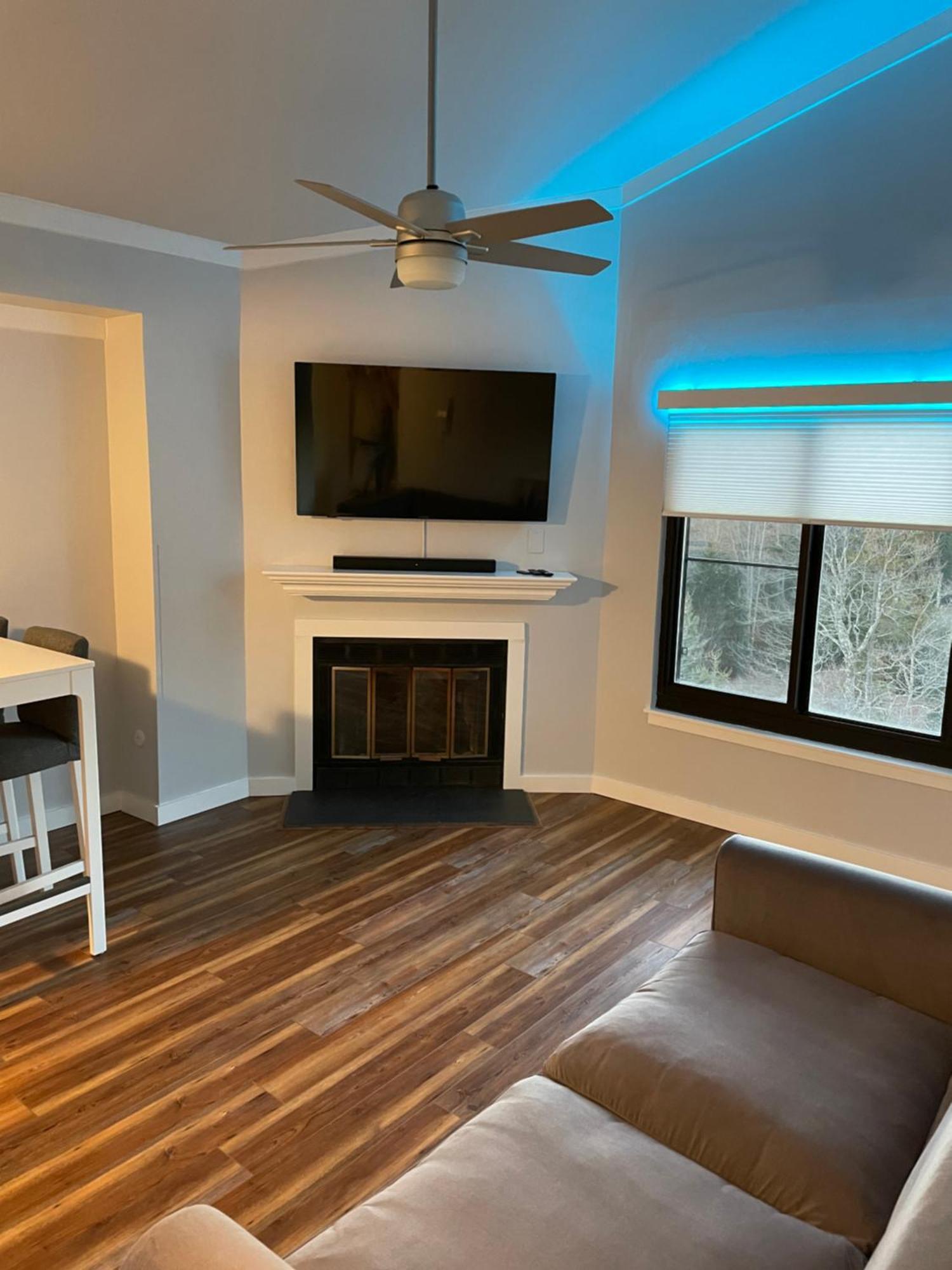 Modern Condo With Ski In & Ski Out - Silver Creek Lodge, Snowshoe Esterno foto